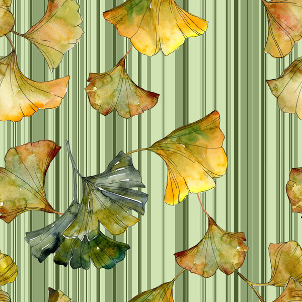 Green ginkgo biloba foliage with lines. Watercolor illustration seamless background pattern. 