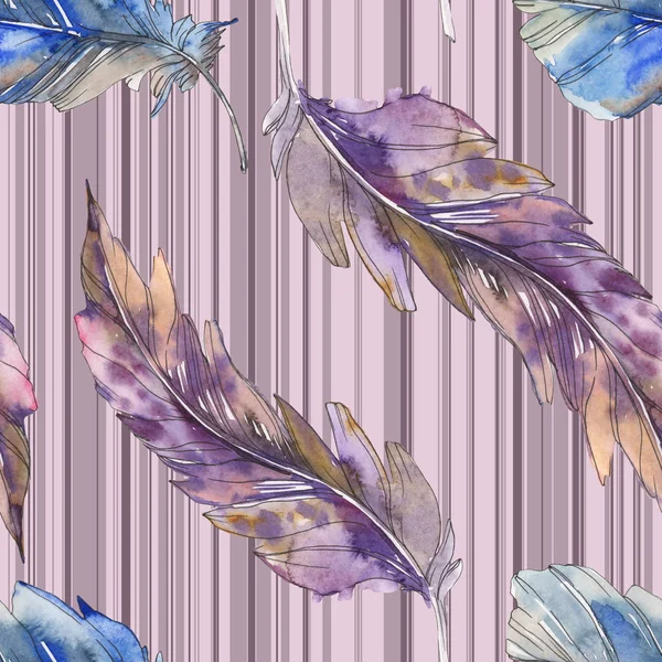 Bird feather from wing isolated. Watercolor background illustration set. Watercolour drawing fashion aquarelle isolated. Seamless background pattern. Fabric wallpaper print texture. — Stock Photo