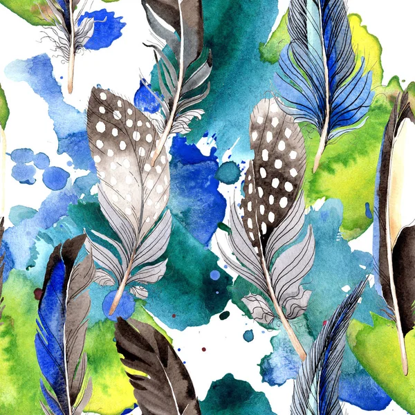 Bird feathers from wing. Watercolor background illustration set. Seamless background pattern. Fabric wallpaper print texture. — Stock Photo