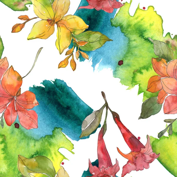 Red and yellow tropical botanical flowers. Wild spring leaf isolated. Watercolor illustration set. Watercolour drawing fashion aquarelle. Seamless background pattern. Fabric wallpaper print texture. — Stock Photo