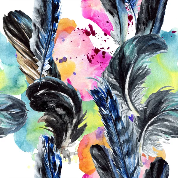 Piume di uccello blu e nero dall'ala. Acquerello sfondo illustrazione set. Modello di sfondo senza soluzione di continuità . — Foto stock