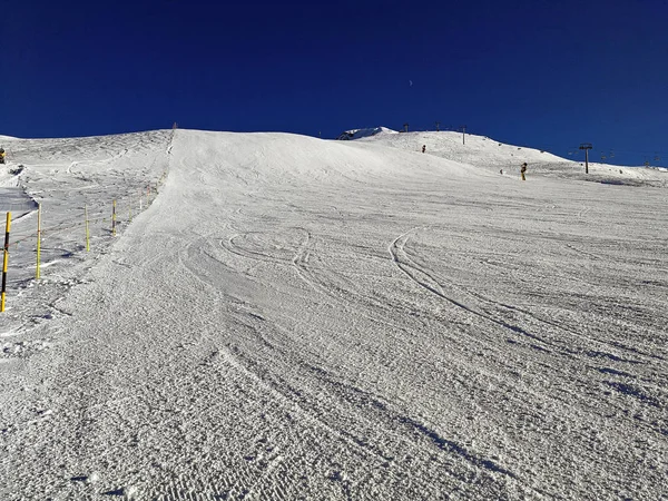 Ski Slope Och Snötillverkning Maskin Davos Schweiz — Stockfoto