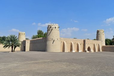 Aslında Al Ain Oasis Batı tarafındaki 1937 yılında yaptırılmıştır. 1998 yılında müze haline yapılma. 