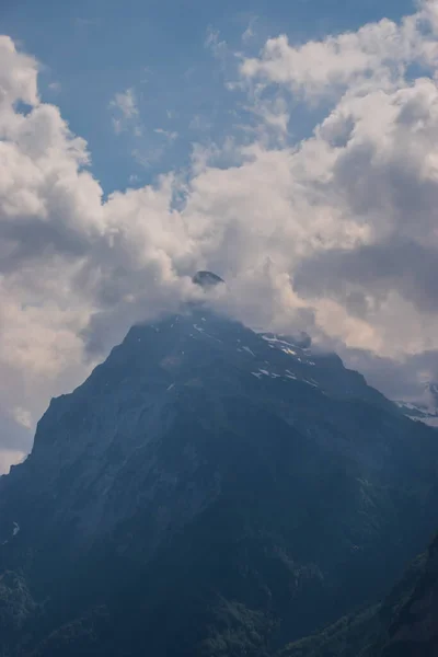 Альпийский Пейзаж Швейцарии Снято Недалеко Сисикона Флуэлена — стоковое фото