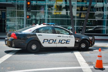 Beverley Hills polis arabası