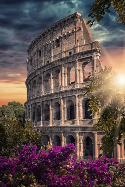 Talya Roma Daki Kolezyum — Stok fotoğraf