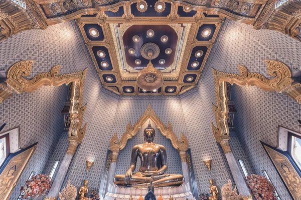 曼谷金佛内的 Wat Traimit — 图库照片