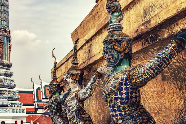 Храм Изумрудного Будды Большом Дворце Бангкока — стоковое фото