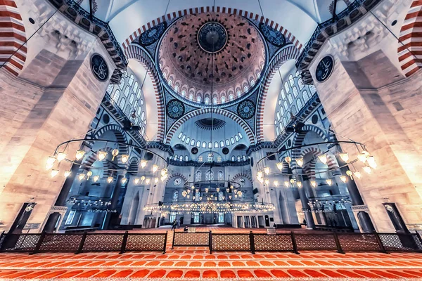 Wewnątrz Meczetu Sulejmana Stambule — Zdjęcie stockowe