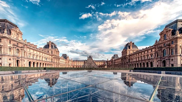 Septiembre 2016 París Francia Museo Del Louvre Por Noche — Foto de Stock