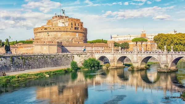 Roma Tiber Nehri Vatikan Yanındaki Sant Angelo Kalesi — Stok fotoğraf