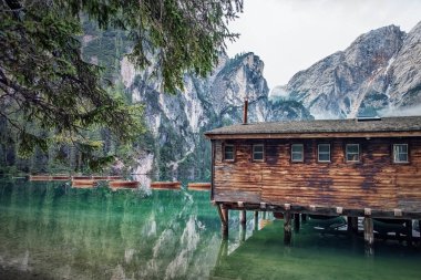 Lago di Braies - Pragser Wildsee, Güney Tyrol, İtalya