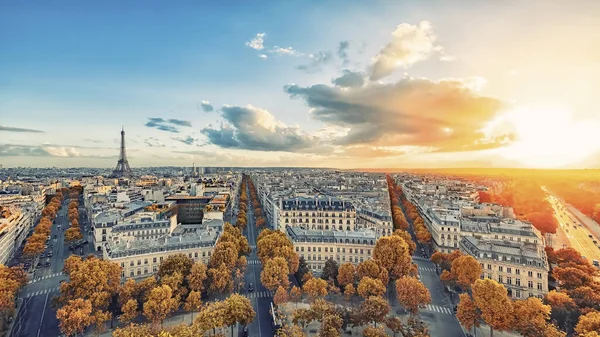 Panorámás Kilátás Párizs Városára Eiffel Toronnyal Egy Őszi Napon — Stock Fotó