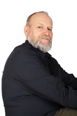 Kareli gömlek izole arka plan üzerinde kameraya gülümseyen yakışıklı yaşlı adam