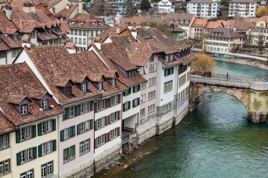 Aare Nehri merkezi Bern, İsviçre - temiz su, riverside, mimari başkenti