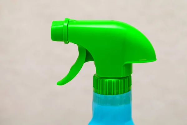 Deterjan Temizlik Ürünleri Banyo Renkli Sprey Şişe — Stok fotoğraf