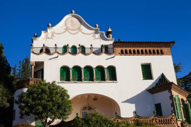 Güneşli Kasım sabah Park Guell - Gaudi'nin başyapıt Barcelona, İspanya
