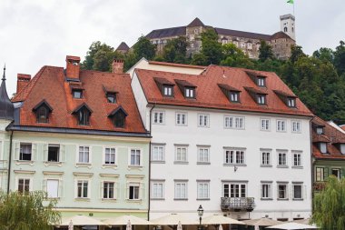 Slovenya'da güzel bir binanın resim
