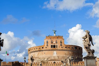 Sant angelo Kalesi, Roma