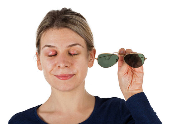  Гордеолум на верхнем веку. Вирусная инфекция
