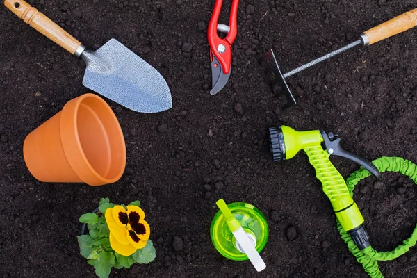 Gardening tools - top view — Stock Photo, Image