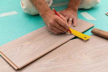 Laminat parke yükleme