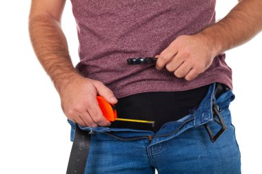 Genç adamın kasıkları