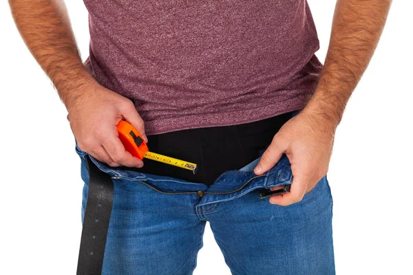 Genç adamın kasıkları