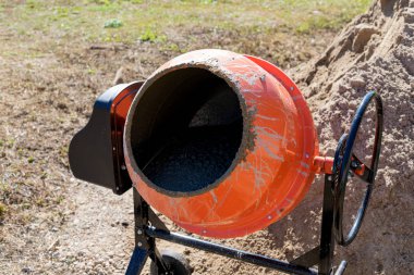 Elektrikli çimento karıştırıcı