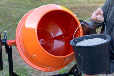  Electric cement mixer clipart