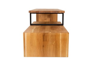 İzole edilmiş arka planda modern ahşap masa resmi