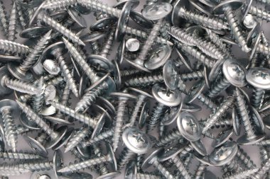 Galvanizli vida yığını