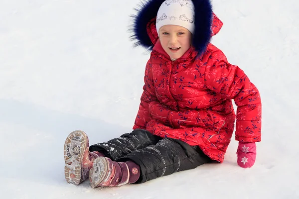 Jeune Fille Est Tombée Dans Neige Hiver — Photo