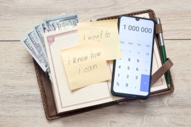 bize dolar ile Organizatör ve açık hesap makinesi ile numaraları 1 000 000 ve bir yapışkan not sayfası ile bir yazıt istiyorum, ben biliyorum ne kadar bir Resepsiyon kopya alanı ile arka plan üzerinde olabilir