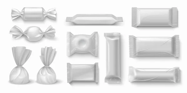 Paquete de caramelos. Embalaje realista de alimentos dulces en blanco maquetas blancas para el diseño de marca. Vector aislado caramelo caramelos y barras de chocolate envoltura de plástico — Vector de stock