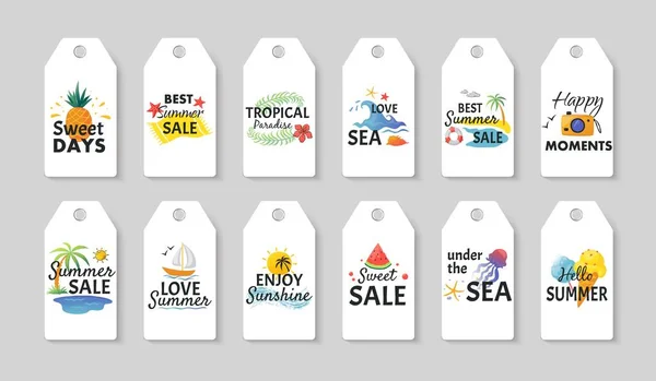 Etichette estive. Collezione tag offerta mockup, carte bianche tropicali con illustrazioni colorate disegnate a mano sulla spiaggia. Modello di sconto stagionale. Set promozione pubblicitaria vettoriale — Vettoriale Stock