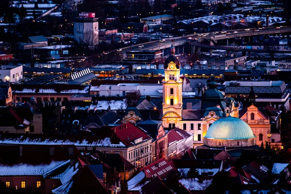 Belvárosi Gyertyák Boldogságos Szűz Mária Temploma Éjjel Megvilágítva Pécsett Magyarországon — Stock Fotó