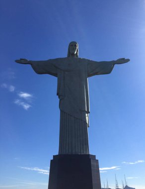 Rio de Janeiro 'da Corcovado' nun tepesindeki İsa.