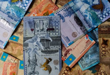 Tenge KZT. Kazakistan Ulusal para birimi, KZ. Döviz kuru. Ekonomi, kalkınma, iş, banka, Broker.