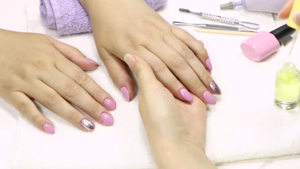 Manicurist Applies Moisturizing Oil Cuticle Spa Manicure Procedure Moisturizing Skin — Stock Video