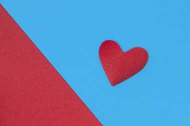 Sevgililer günü tatil, kalp üzerinde mavi arka plan, kalpler kırmızı ve mavi arka plan üzerinde birkaç için arka plan