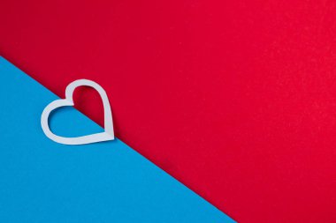 Sevgililer günü background.symbol love.white kalp kırmızı-mavi zemin üzerine. Sevgililer günü arka plan
