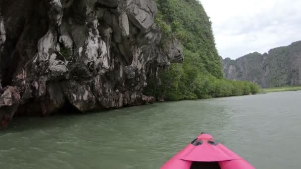 Kayak Attraverso Isola Thailandia — Video Stock