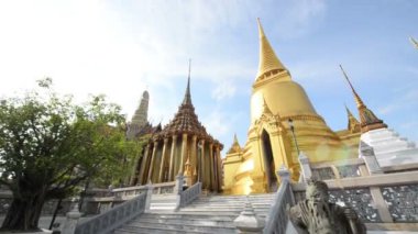 Zengin grand palace tapınağın Bangkok altın binaları dekore edilmiş
