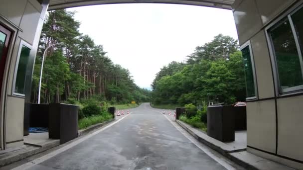 Токио Япония Июня 2018 Года Проезд Через Ворота Линии Фудзи — стоковое видео
