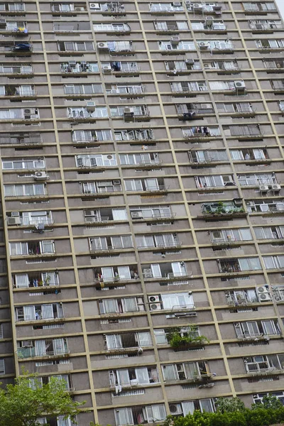 Hong Kong, Çin - 15 Ağustos 2018: Hong Kong yoğun konut binada