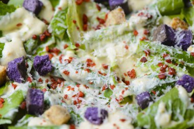 Tatlı taze sağlıklı Sezar salatası