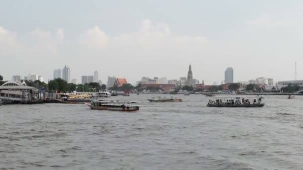 Tráfico Fluvial Río Chao Phraya — Vídeo de stock