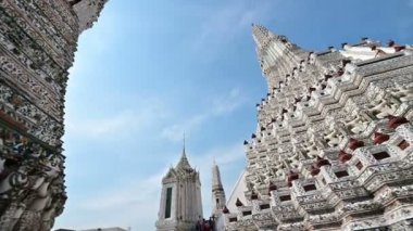 4k, pagoda Wat Arun Bangkok adlı hareketli kamera