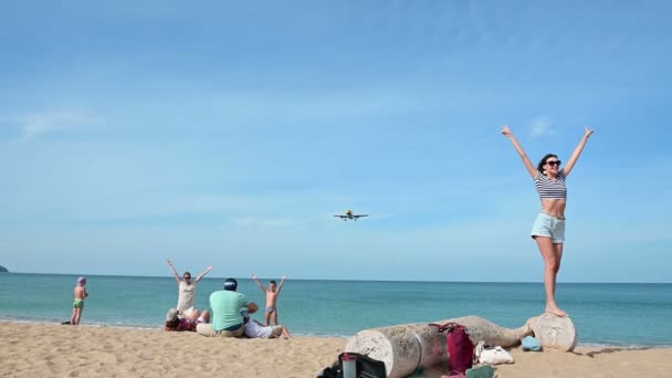 Phuket Thajsko Ledna 2019 Mai Khao Beach Nejpopulárnější Pláží Mezi — Stock video